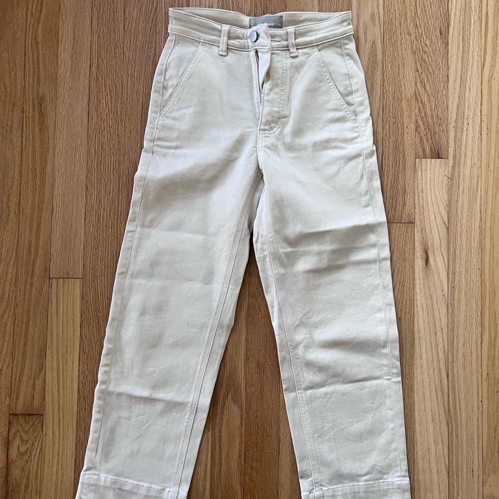 The straight leg crop